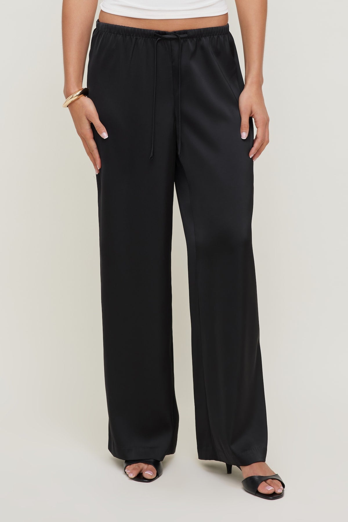 Dynamite Leo Satin Wide Leg Pants Black