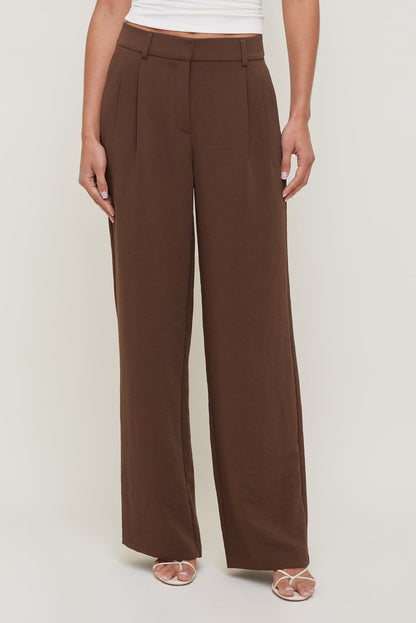 Dynamite Alex Airflow Wide Leg Pants Brown