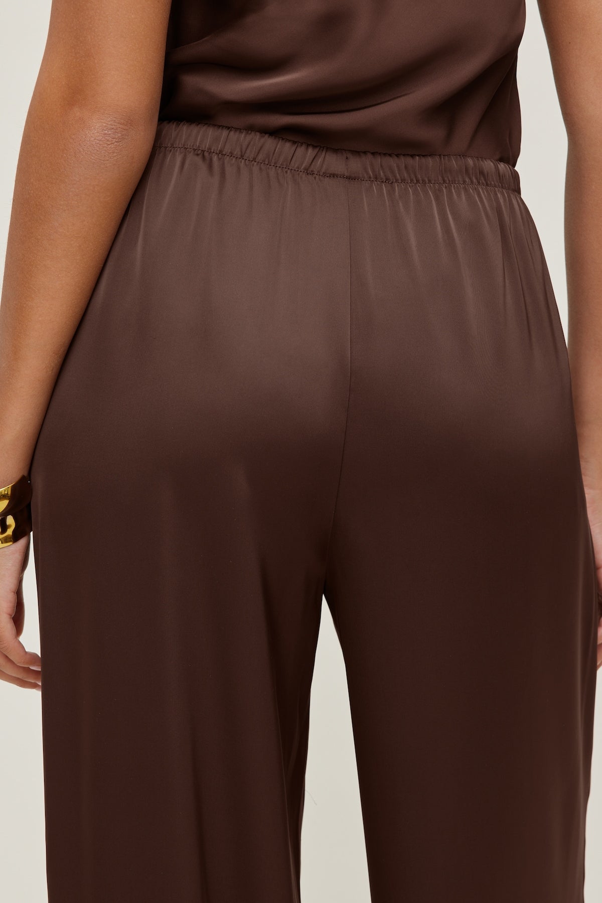Dynamite Leo Satin Wide Leg Pants Brown