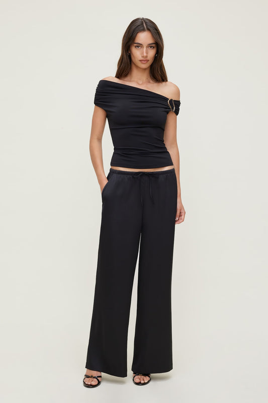 Dynamite Leo Satin Wide Leg Pants Black