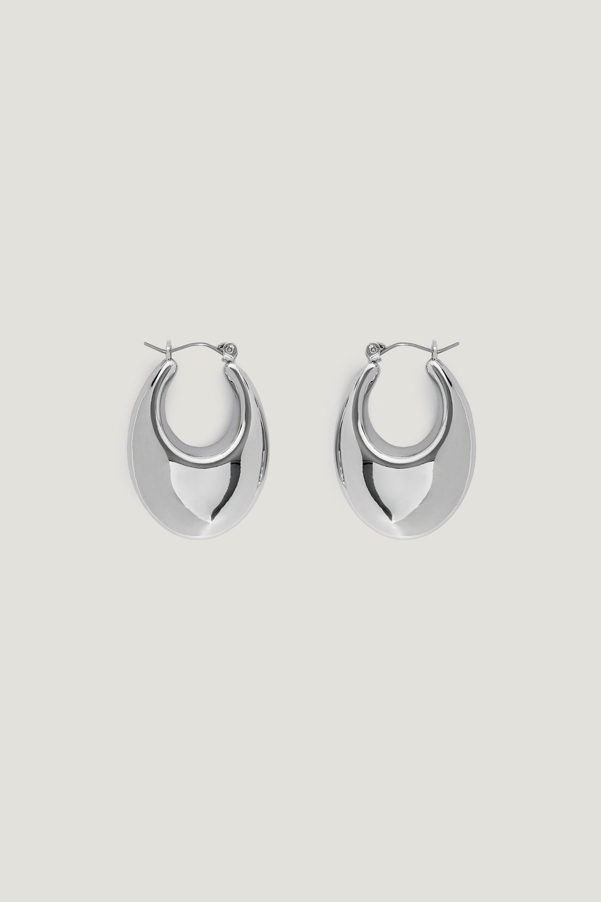Dynamite Elongated Chunky Drop Earrings Gray