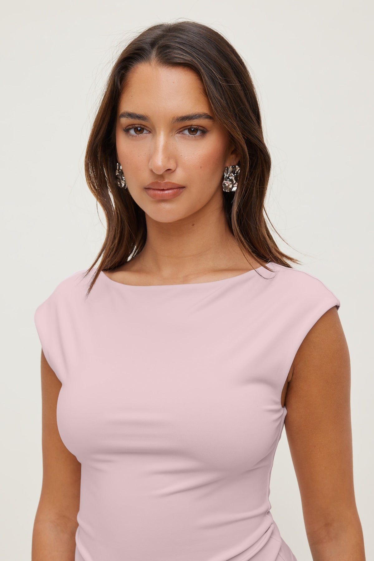 Dynamite Crumpled Button Earrings Gray
