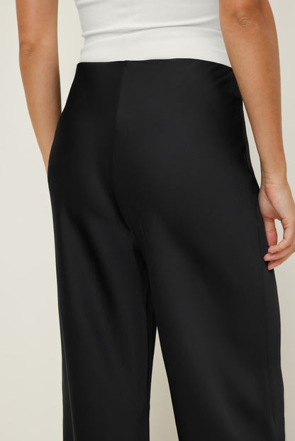 Dynamite Izzy Wide Leg Satin Pants BLACK