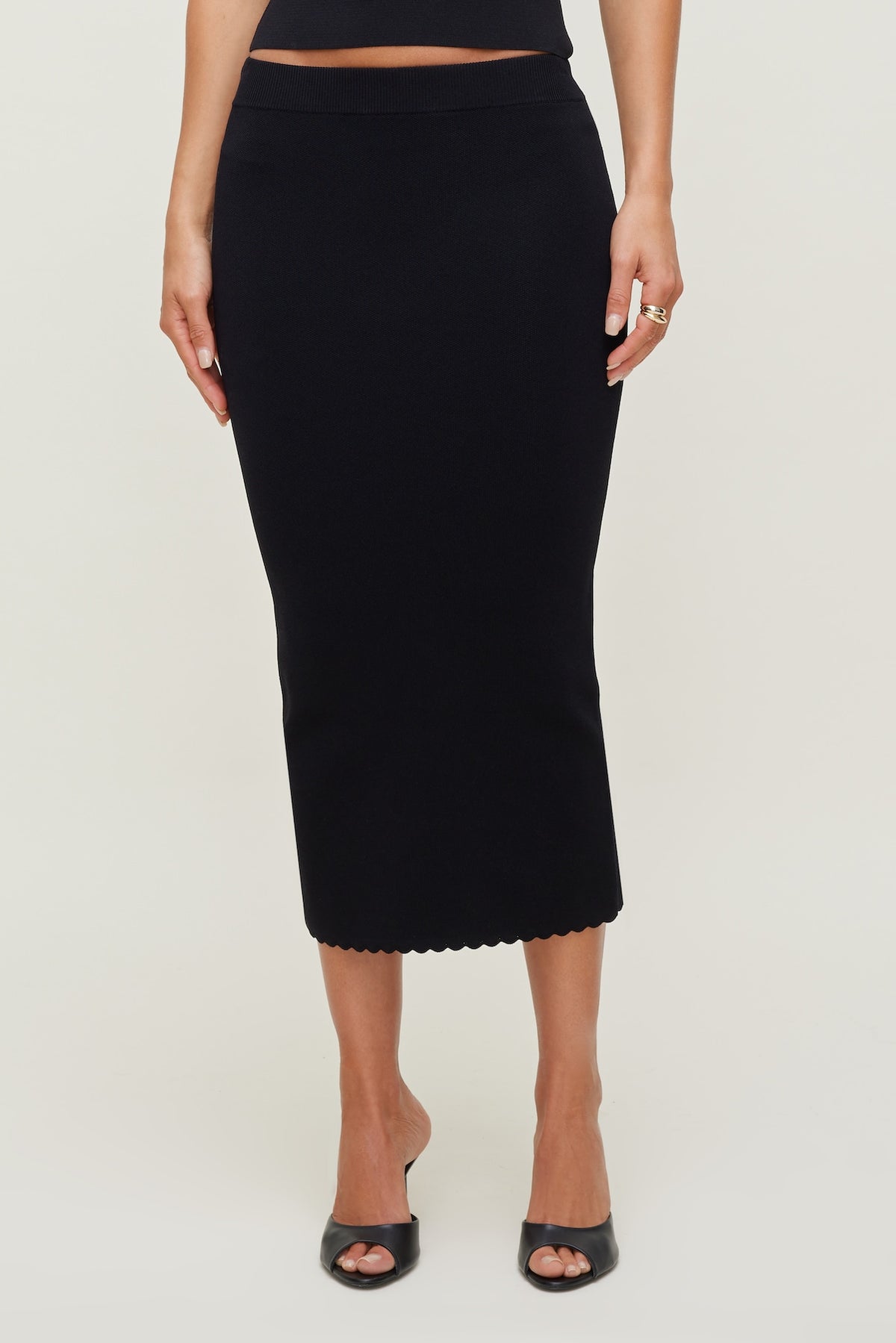 Dynamite Scallop Trim Maxi Skirt Black
