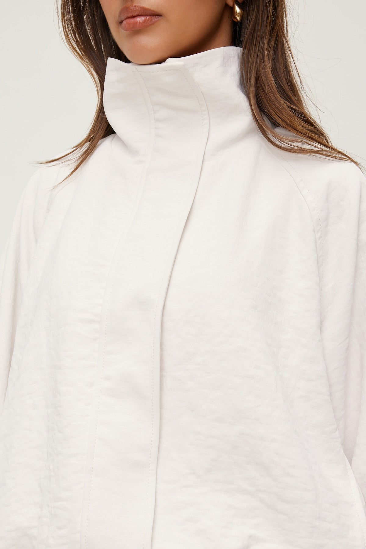 Dynamite High Neck Airflow Anorak White