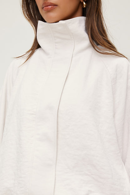 Dynamite High Neck Airflow Anorak White