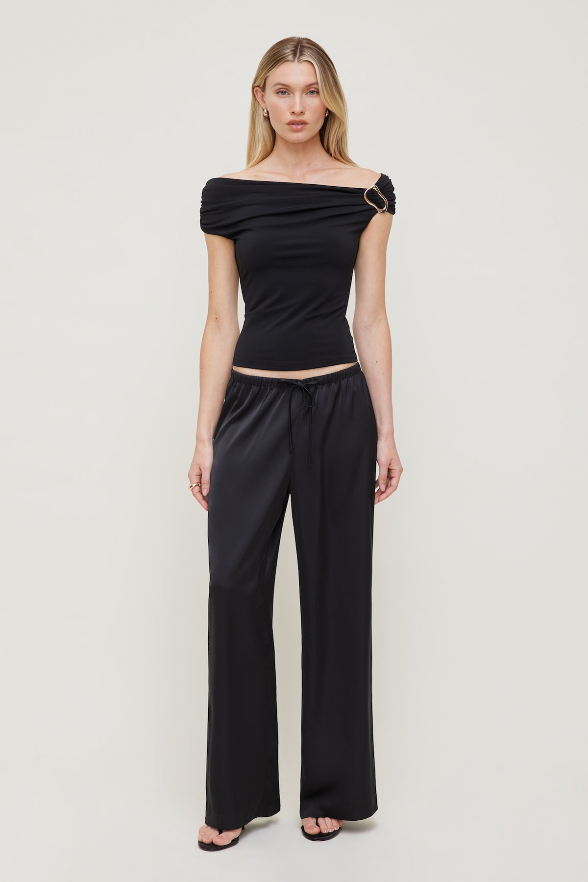 Dynamite Sculpt Buckle Detail Top Black
