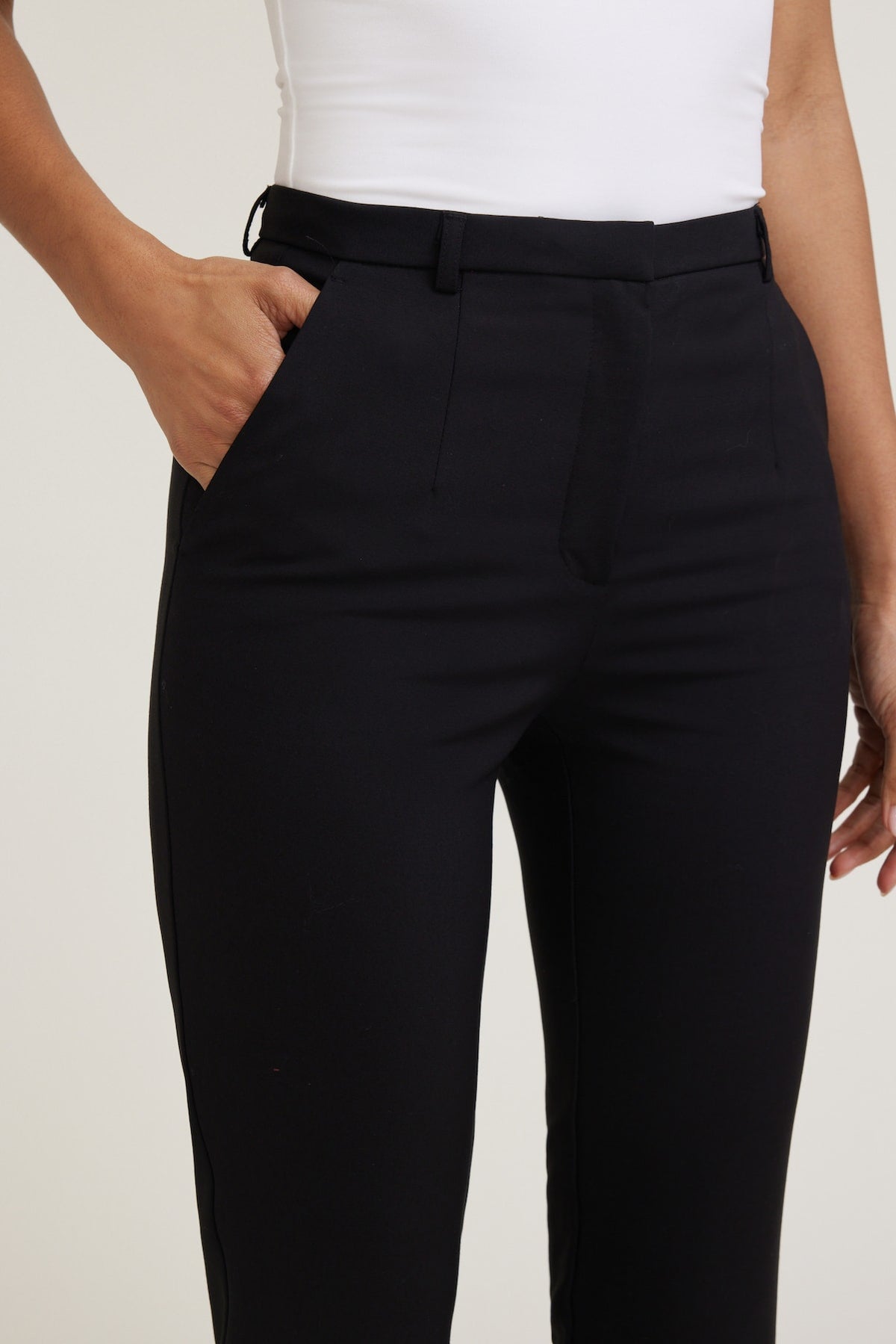 Dynamite High Rise Slim Leg Pants Black