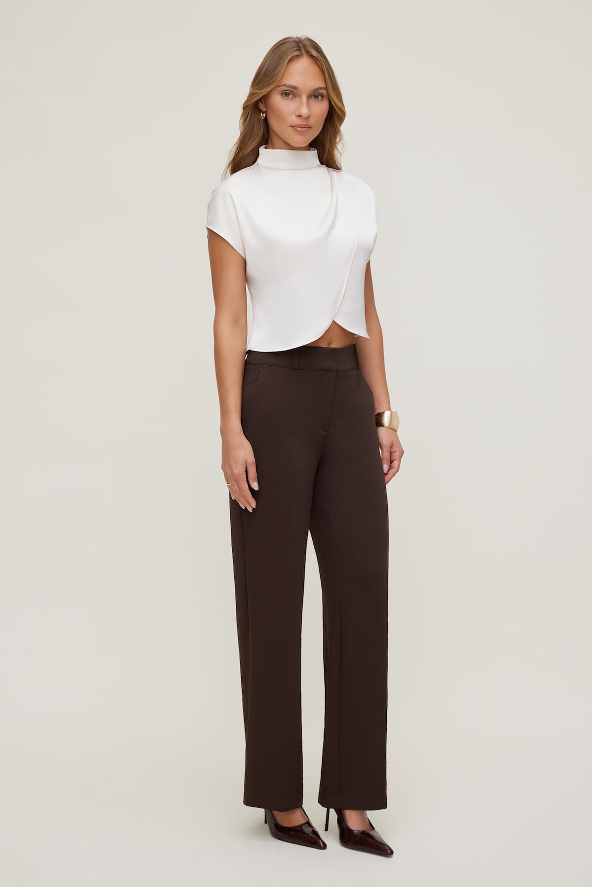Dynamite Camelia Airflow Clean Straight Leg Pants Brown