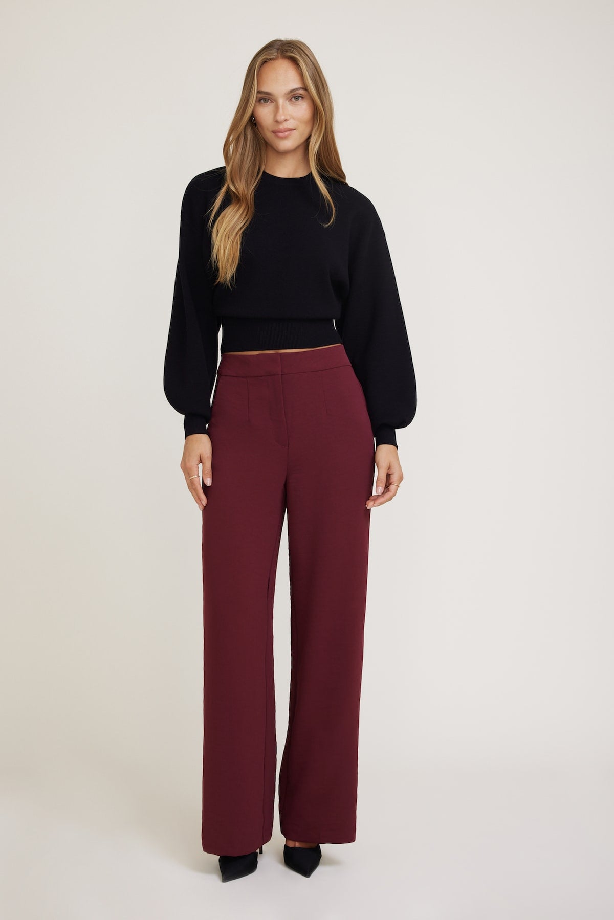Dynamite Balloon Sleeve Sweater Black