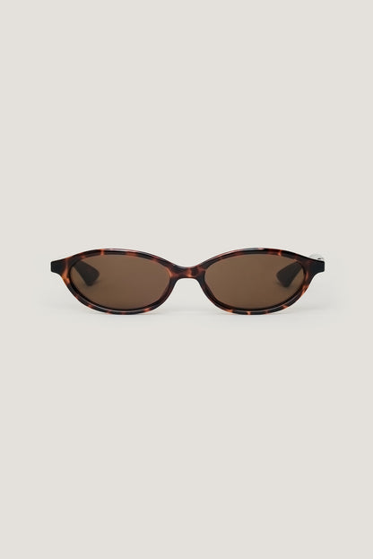 Dynamite LE SPECS | Duskfall Oval Sunglasses Brown