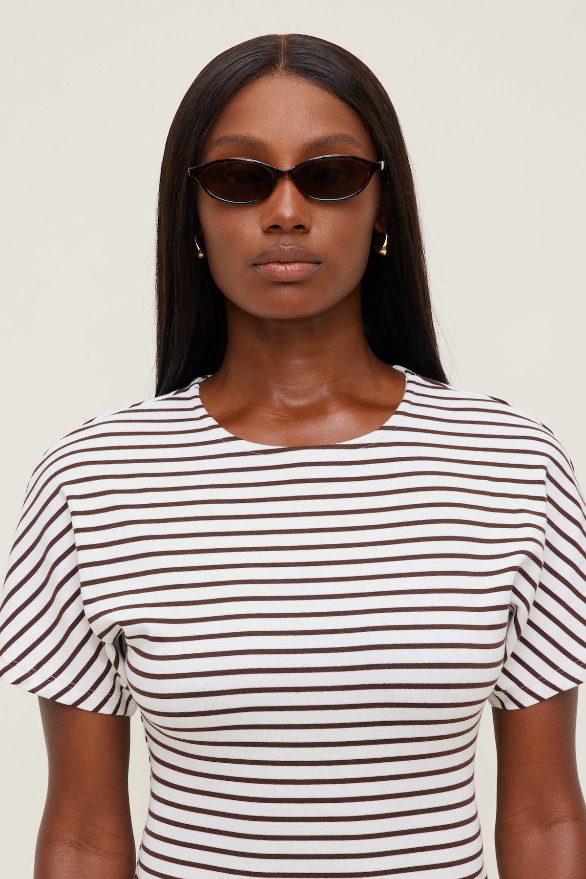 Dynamite LE SPECS | Duskfall Oval Sunglasses Brown