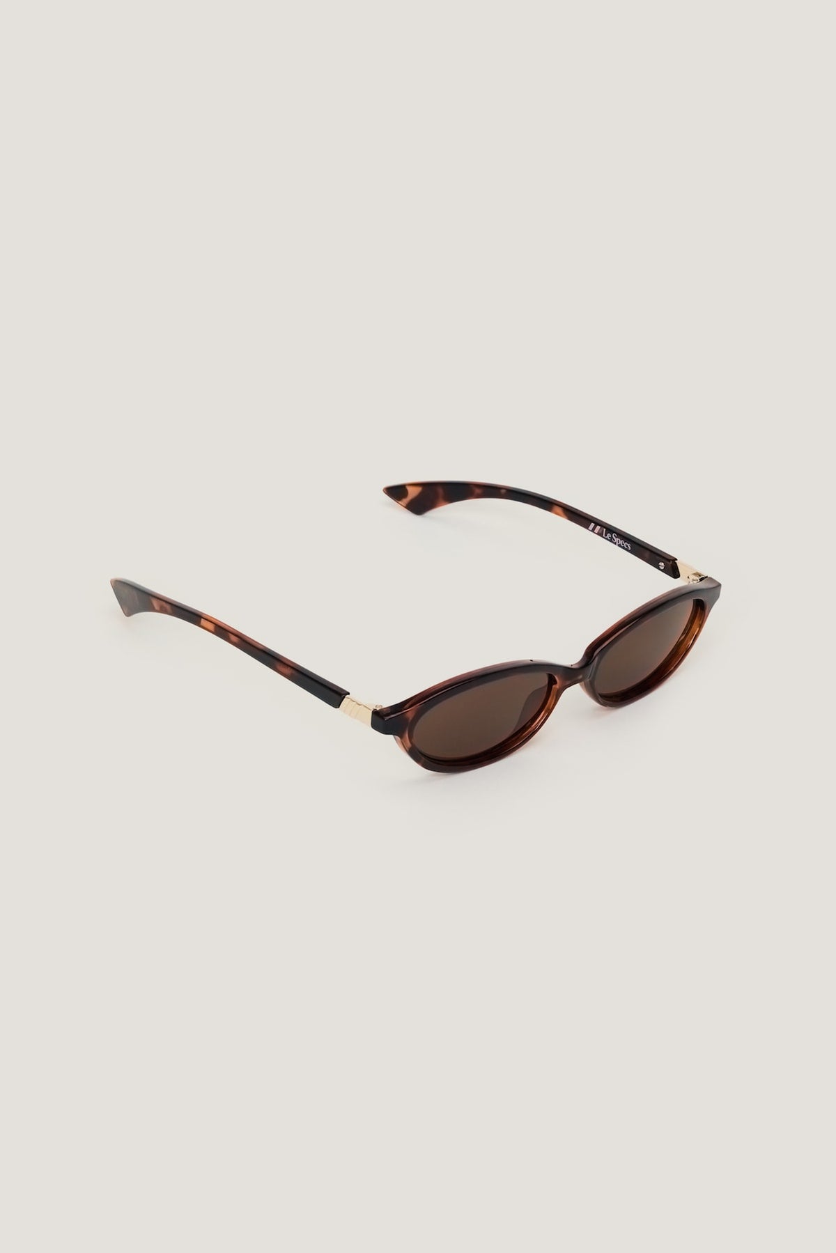 Dynamite LE SPECS | Duskfall Oval Sunglasses Brown